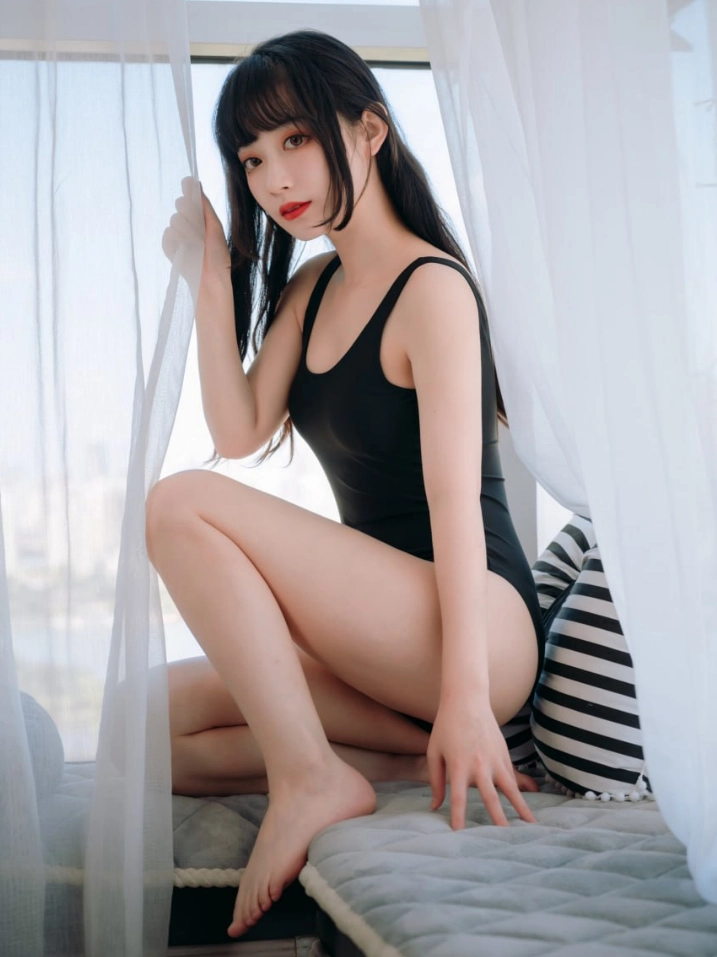 桃墨公子写真合集:佛系天津Coser的吸血鬼旗袍与私房美学巅峰