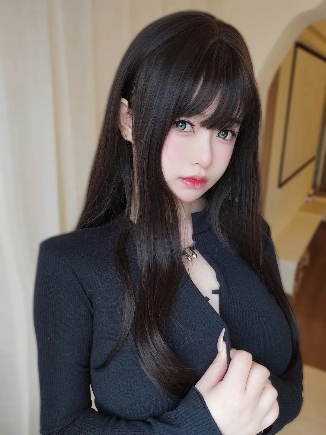 女主K王阿姨二次元写真合集:建模级身材下的暗黑魔女与黑丝兔女郎视觉美学