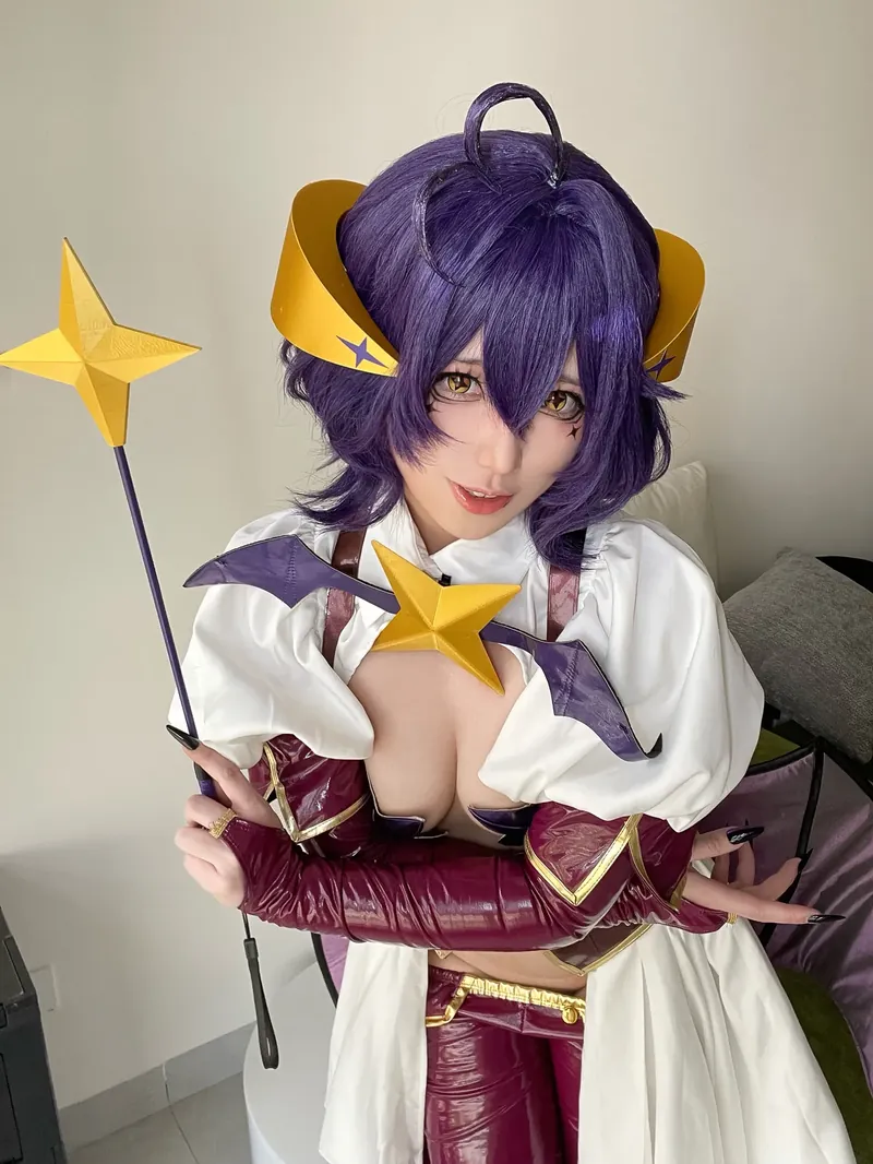 絞肉姬walküre的校服造型cos写真