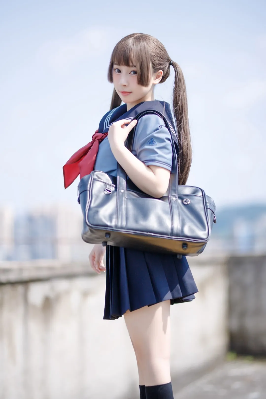 胡桃猫Kurumineko户外水手服背包站姿照
