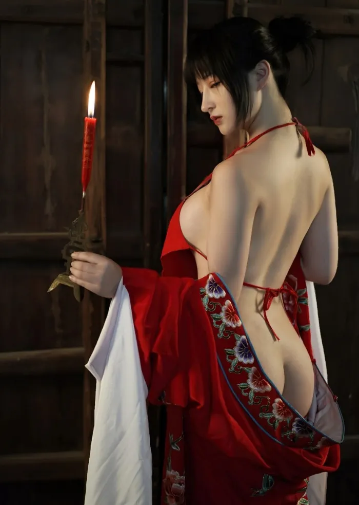 SH678 黑色盘发红色服饰手持红色蜡烛的暗室古风写真